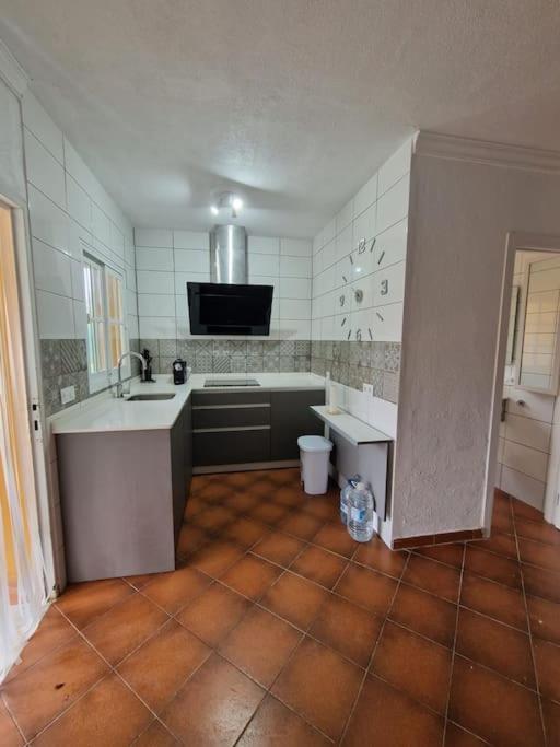 Chalet A 2 Kilometros De La Playa Chiclana de la Frontera Εξωτερικό φωτογραφία